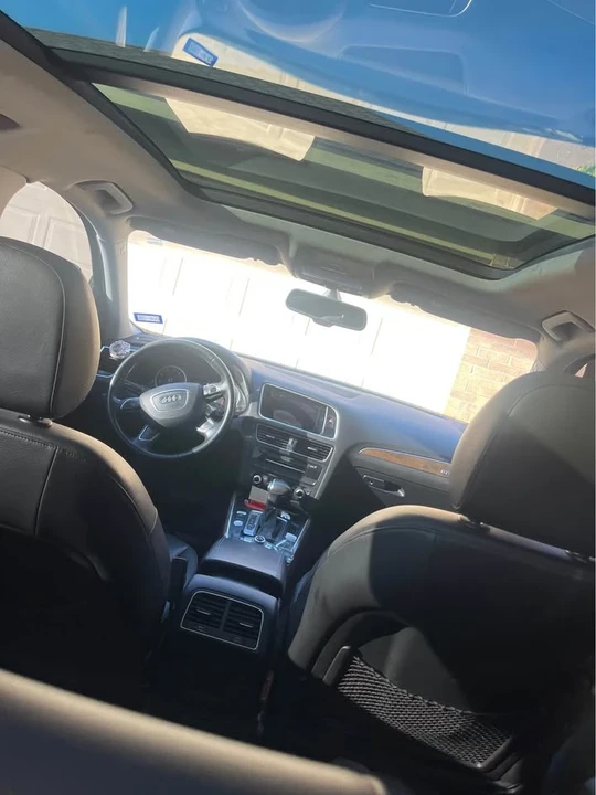 2016 Audi 8R Q5 - Image 2 of 4