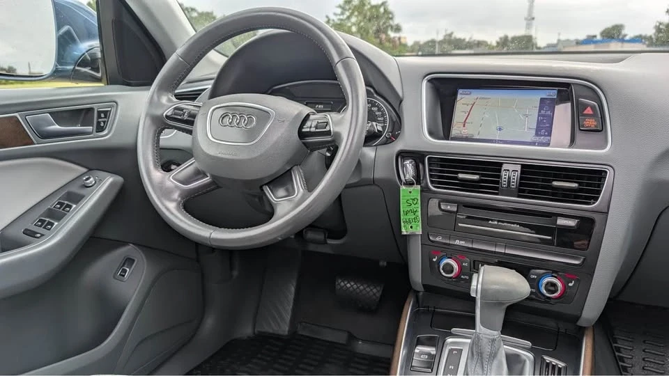 2016 Audi 8R Q5 - Image 12 of 13