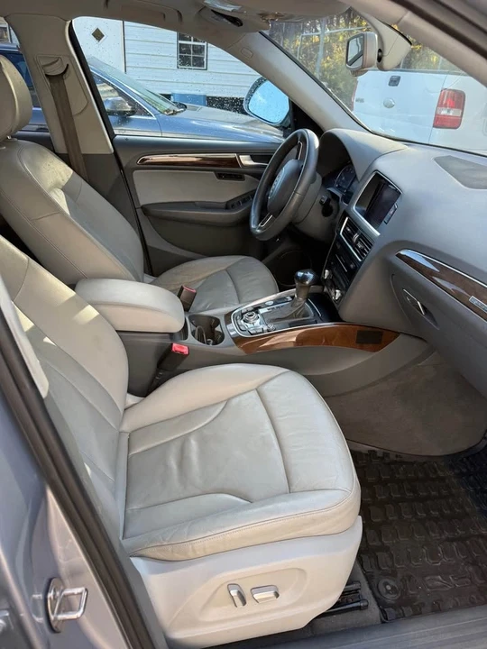 2016 Audi 8R Q5 - Image 12 of 12