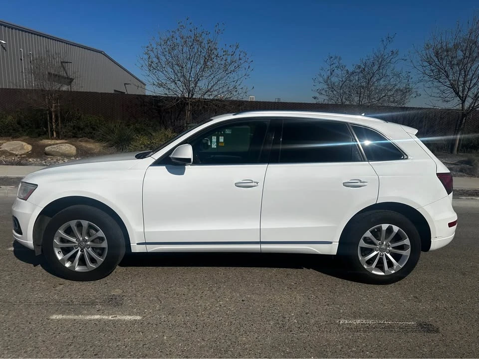 2016 Audi 8R Q5 - Image 2 of 17