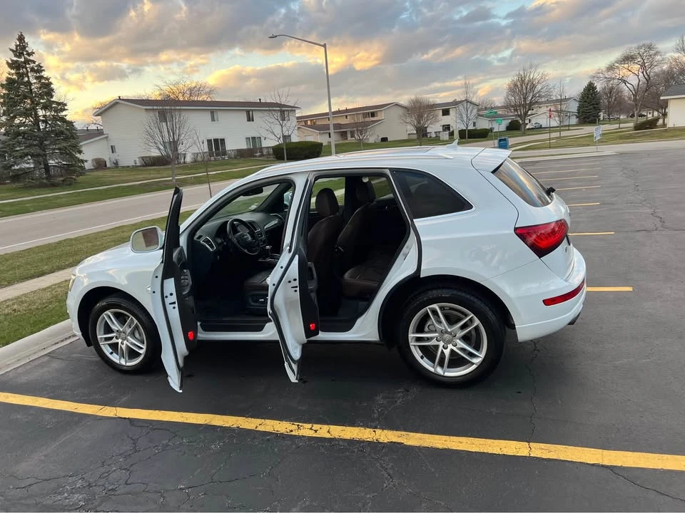 2016 Audi 8R Q5 - Image 9 of 17