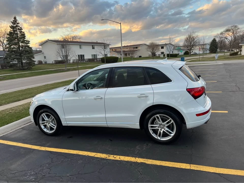2016 Audi 8R Q5 - Image 10 of 17