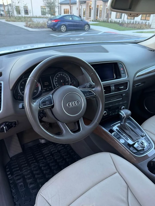 2016 Audi 8R Q5 - Image 8 of 13