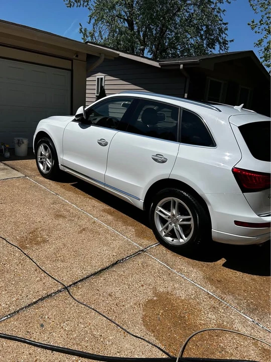 2016 Audi 8R Q5 - Image 2 of 10