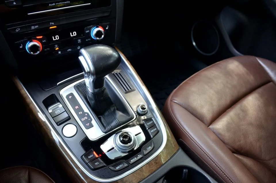2016 Audi 8R Q5 - Image 17 of 18
