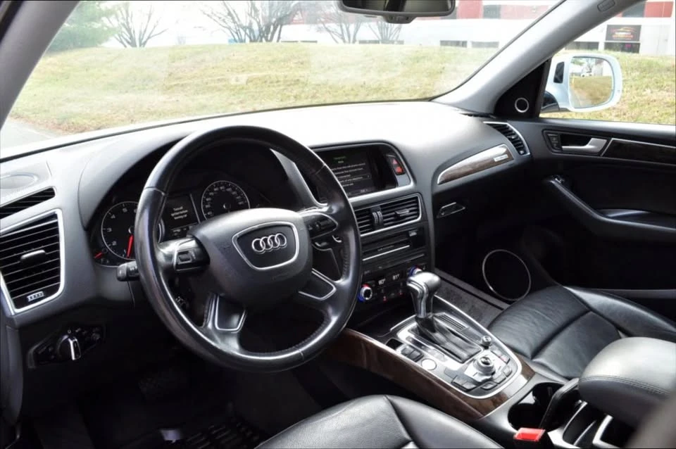 2016 Audi 8R Q5 - Image 9 of 15
