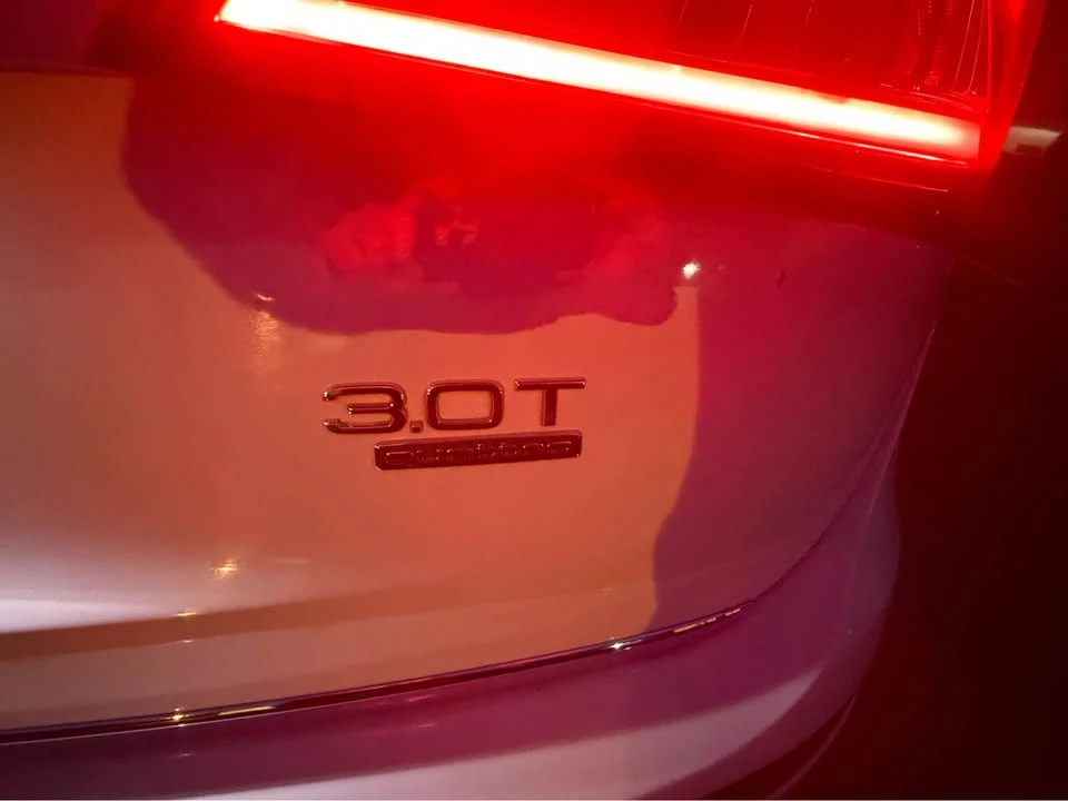 2016 Audi 8R Q5 - Image 12 of 20