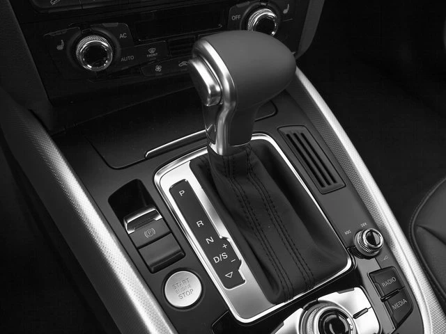 2016 Audi 8R Q5 - Image 9 of 18