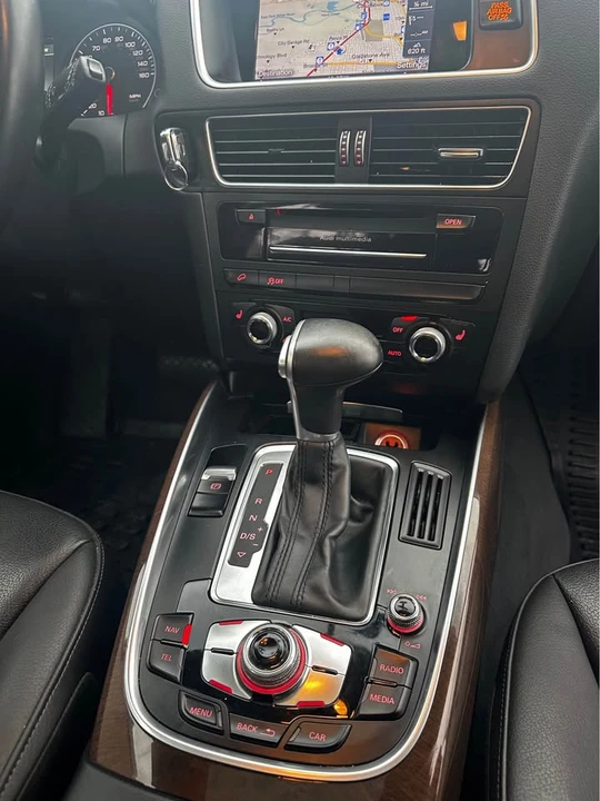 2016 Audi 8R Q5 - Image 15 of 20