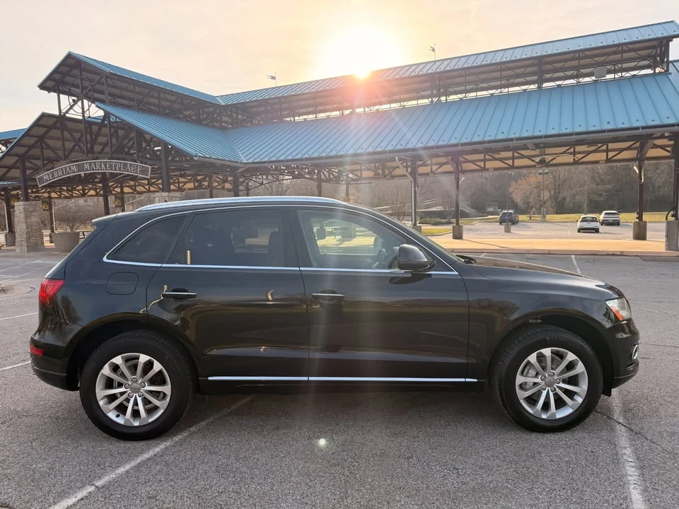 2016 Audi 8R Q5 - Image 2 of 20