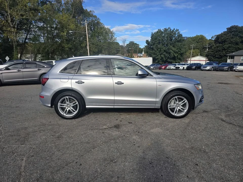 2016 Audi 8R Q5 - Image 2 of 16
