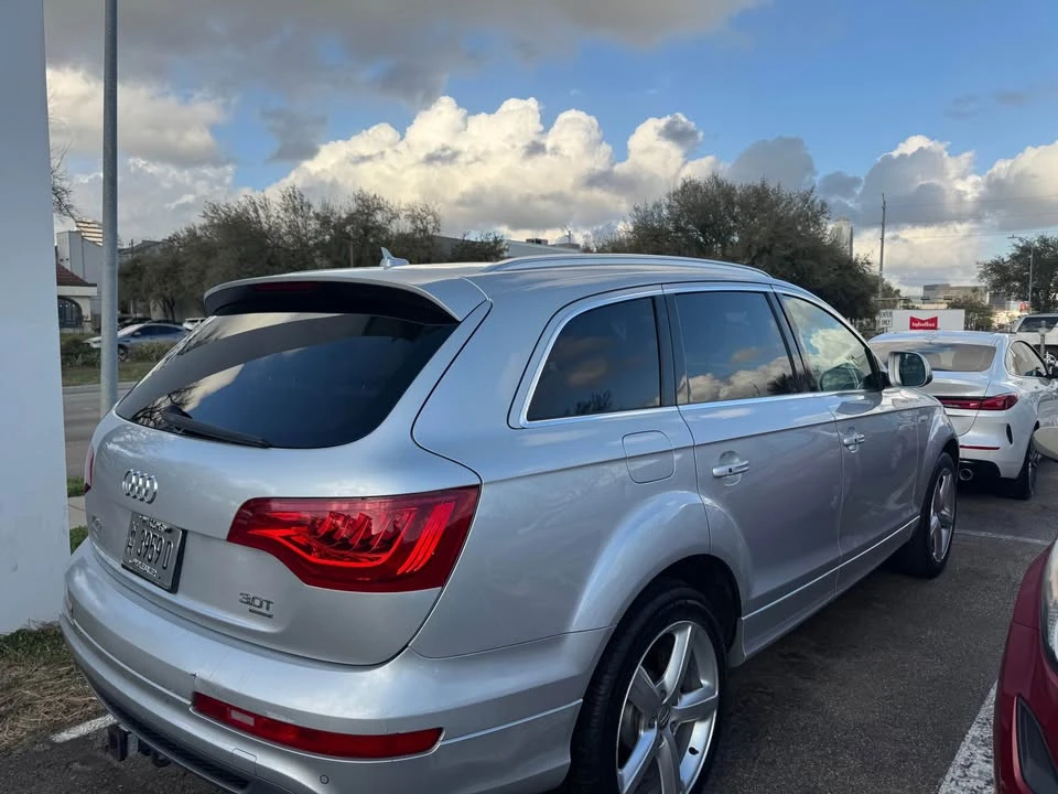 2016 Audi 4M Q7 - Image 8 of 13