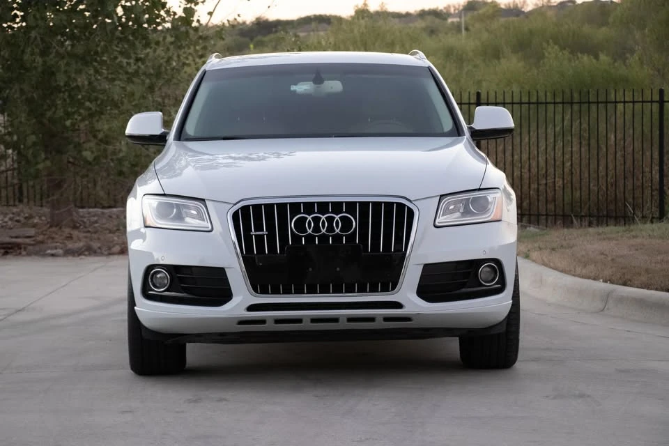 2016 Audi 8R Q5 - Image 2 of 20
