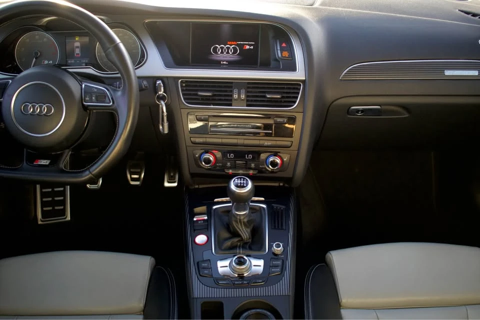 2016 Audi B8 S4 - Image 16 of 20