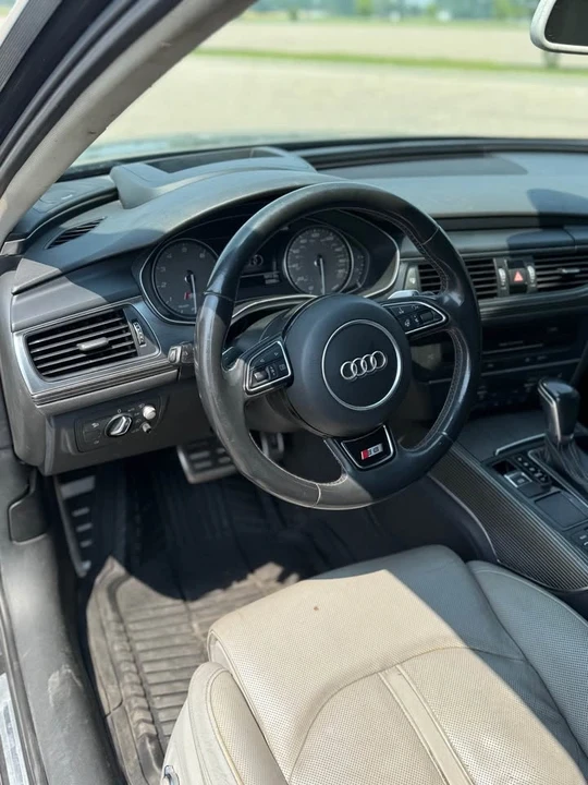 2016 Audi C7 S6 - Image 8 of 14