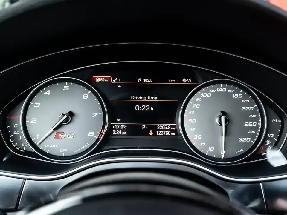 2016 Audi C7 S6 - Image 15 of 19