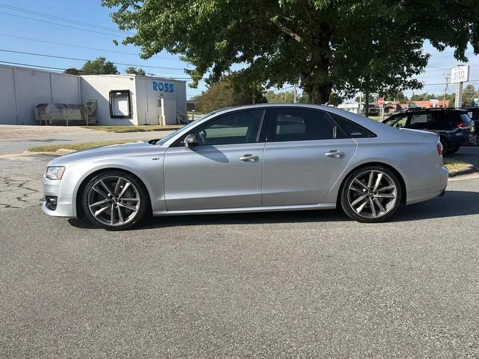 2016 Audi D4 S8 - Image 8 of 20