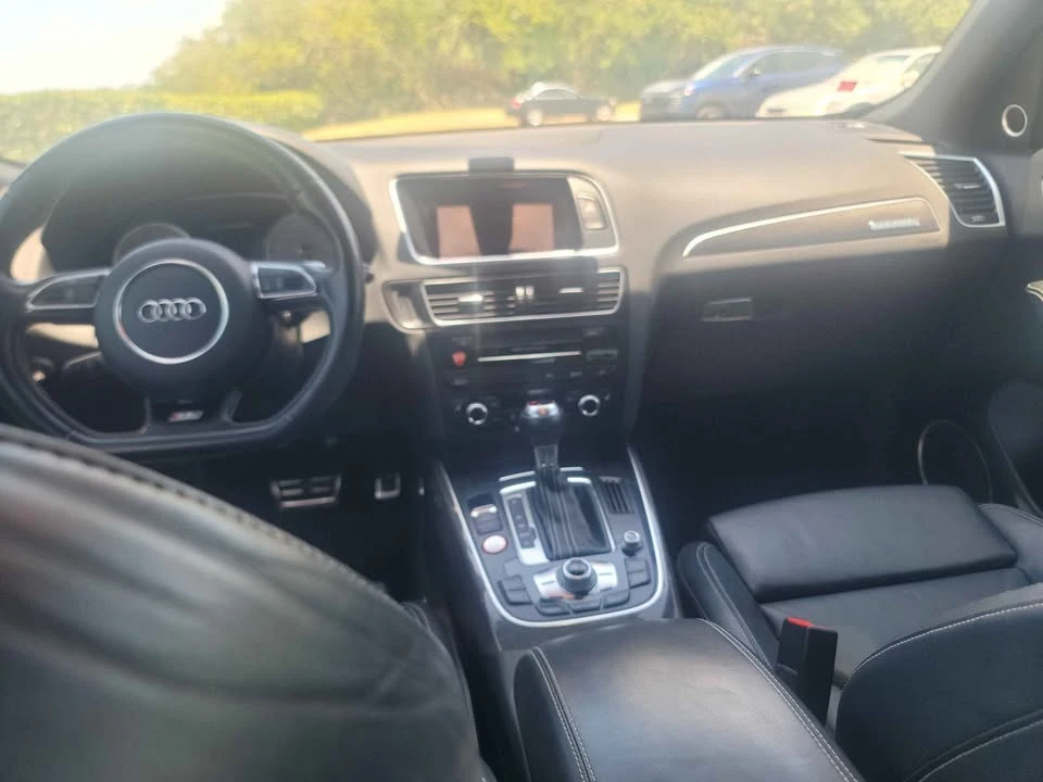 2016 Audi 8R SQ5 - Image 9 of 19