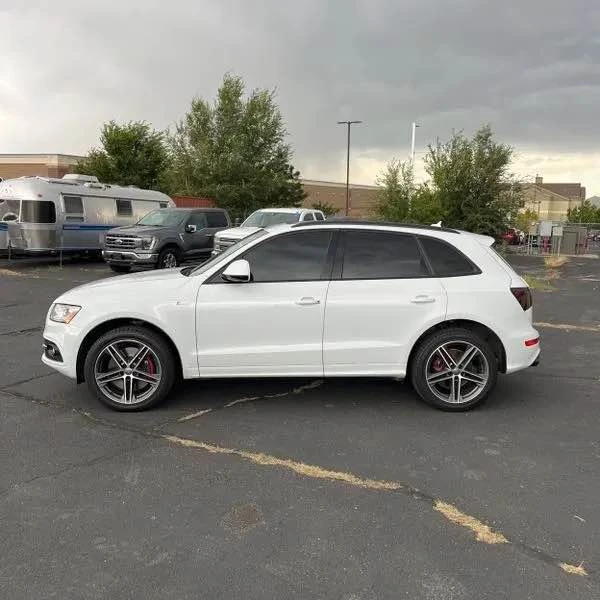 2016 Audi 8R SQ5 - Image 3 of 16