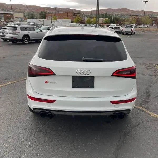 2016 Audi 8R SQ5 - Image 5 of 16