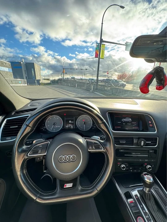 2016 Audi 8R SQ5 - Image 9 of 12