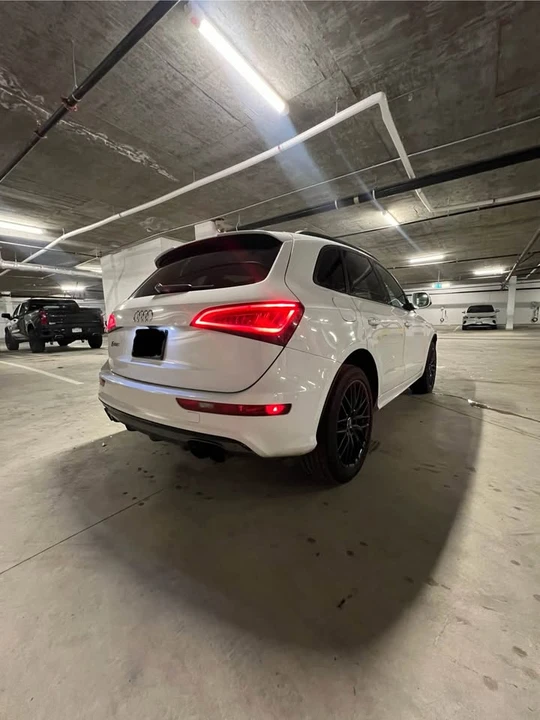 2016 Audi 8R SQ5 - Image 6 of 15