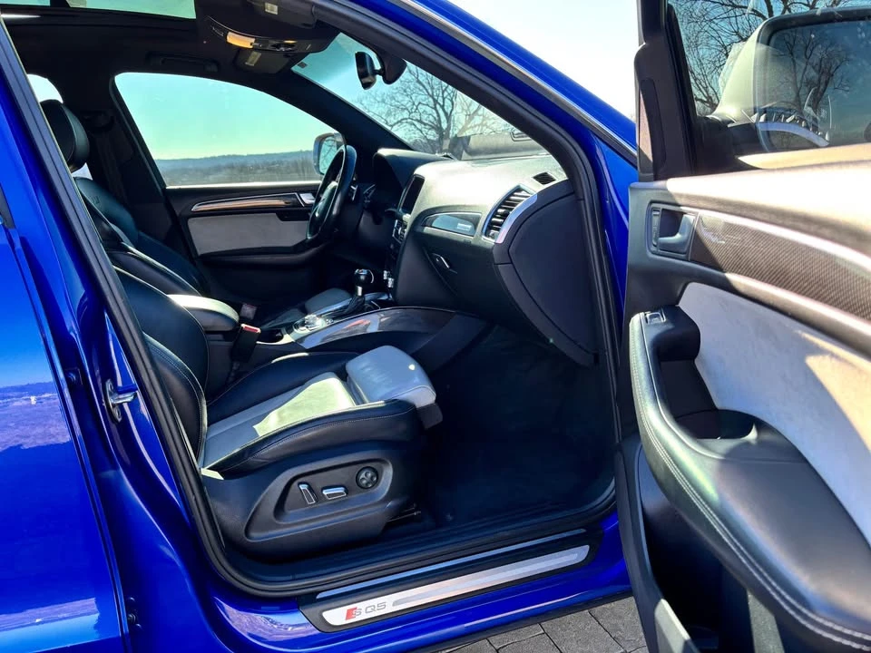 2016 Audi 8R SQ5 - Image 12 of 19