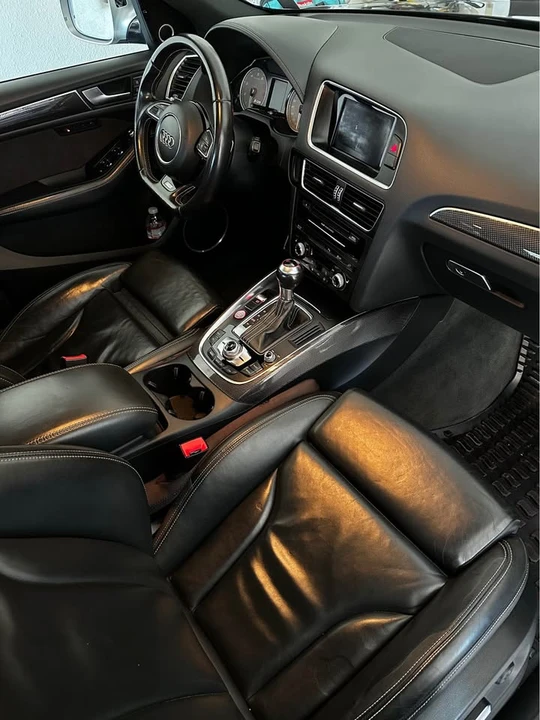 2016 Audi 8R SQ5 - Image 12 of 12