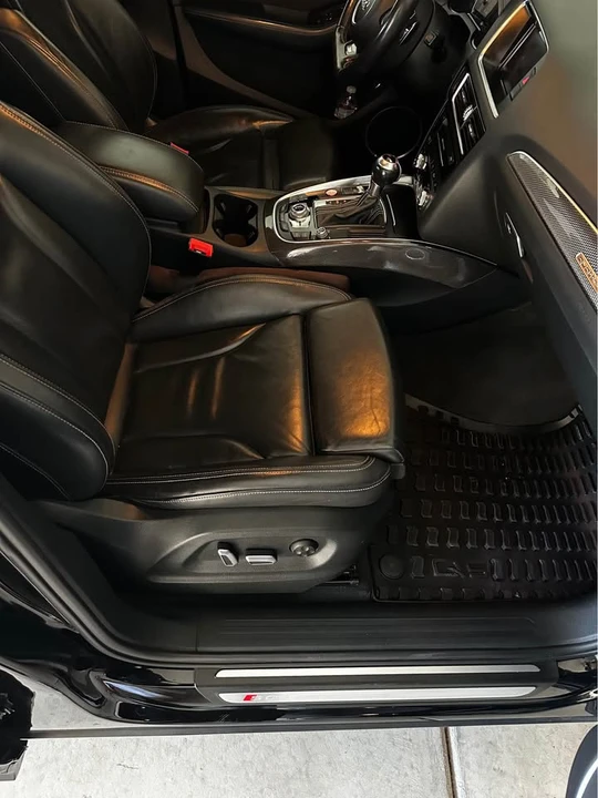 2016 Audi 8R SQ5 - Image 10 of 12