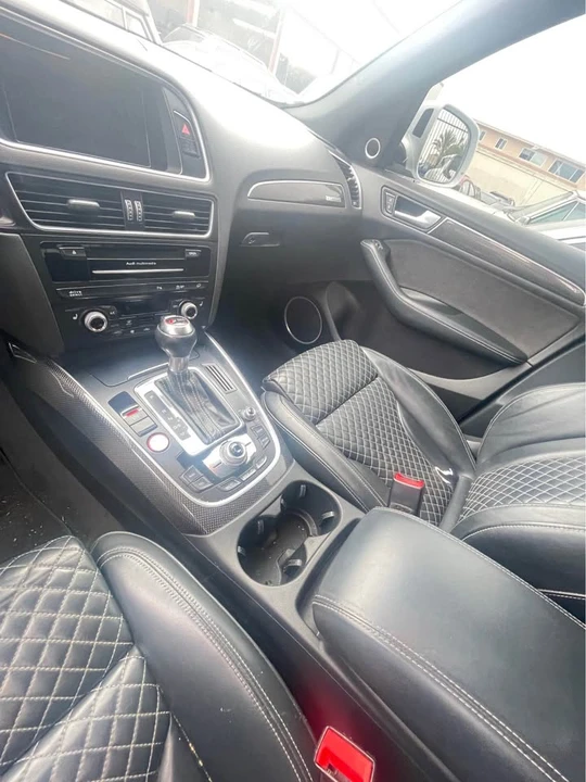 2016 Audi 8R SQ5 - Image 14 of 20