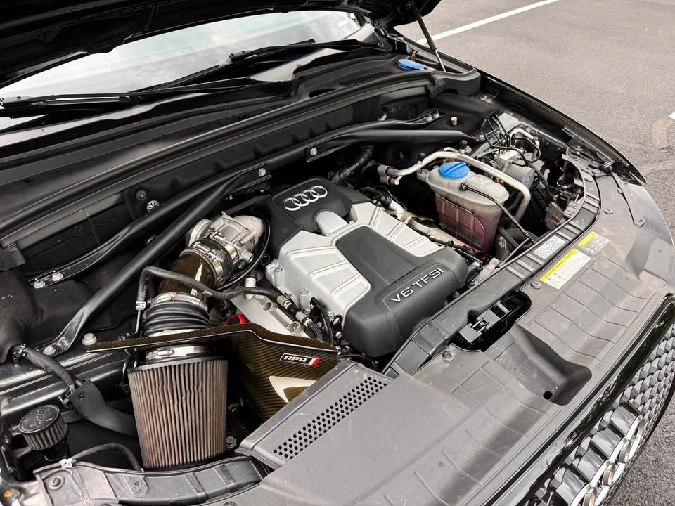2016 Audi 8R SQ5 - Image 5 of 10