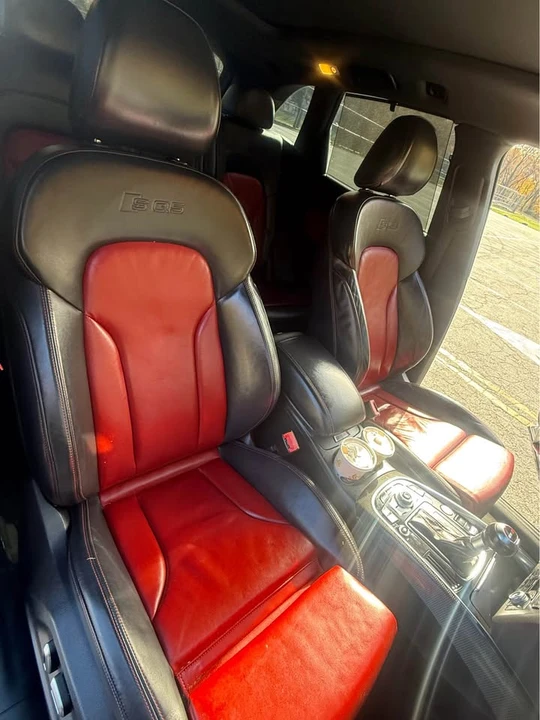 2016 Audi 8R SQ5 - Image 10 of 21