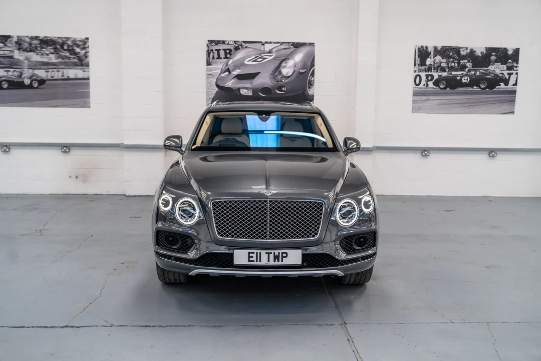 2016 Bentley Bentayga - Image 11 of 31