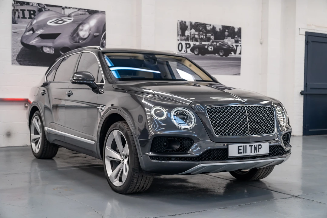 2016 Bentley Bentayga - Image 14 of 31
