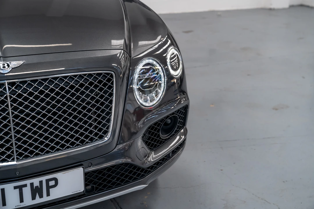 2016 Bentley Bentayga - Image 22 of 31