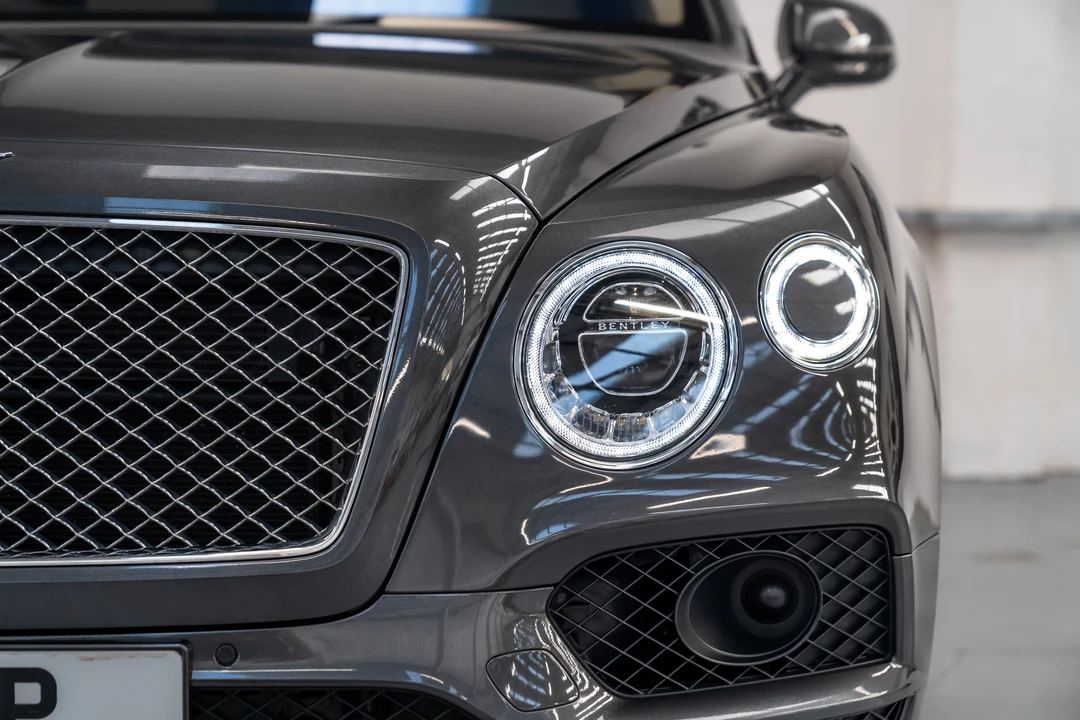 2016 Bentley Bentayga - Image 24 of 31