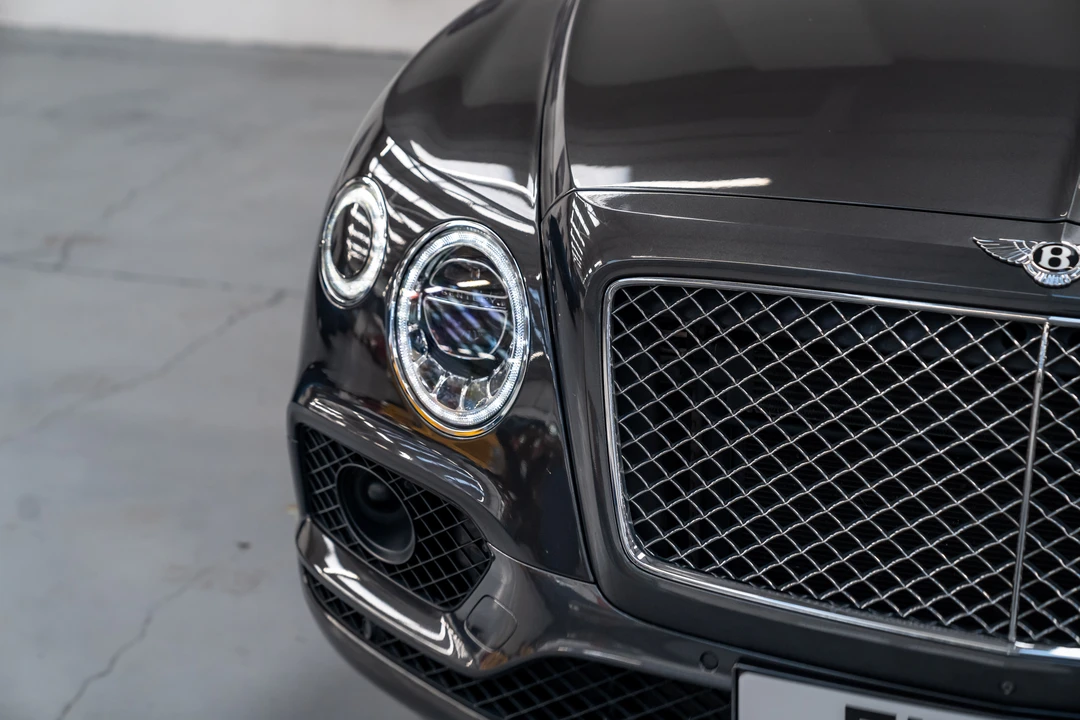 2016 Bentley Bentayga - Image 26 of 31