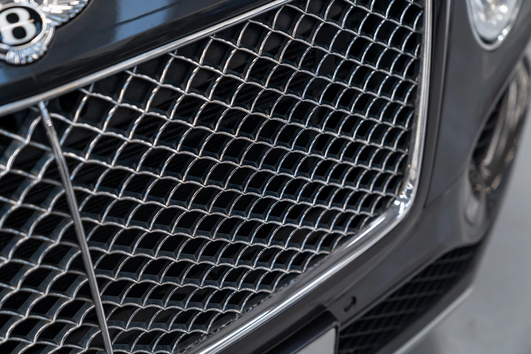 2016 Bentley Bentayga - Image 30 of 31