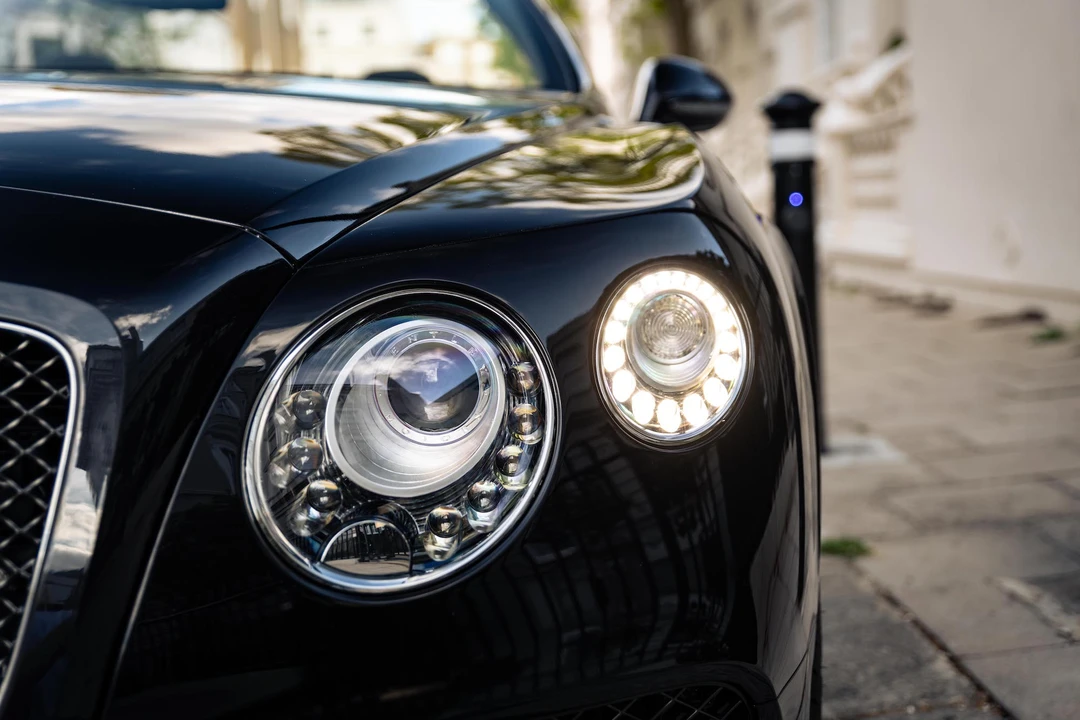 2016 Bentley Continental GTC - Image 25 of 31