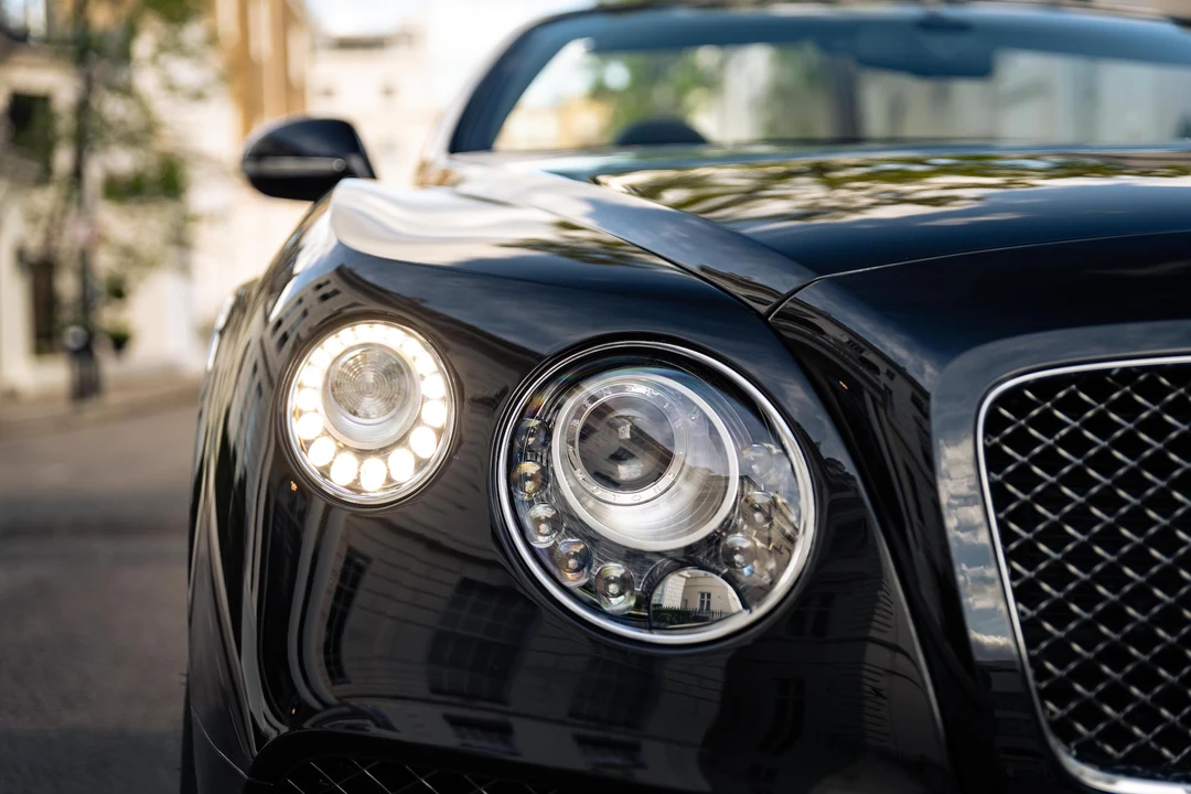 2016 Bentley Continental GTC - Image 26 of 31