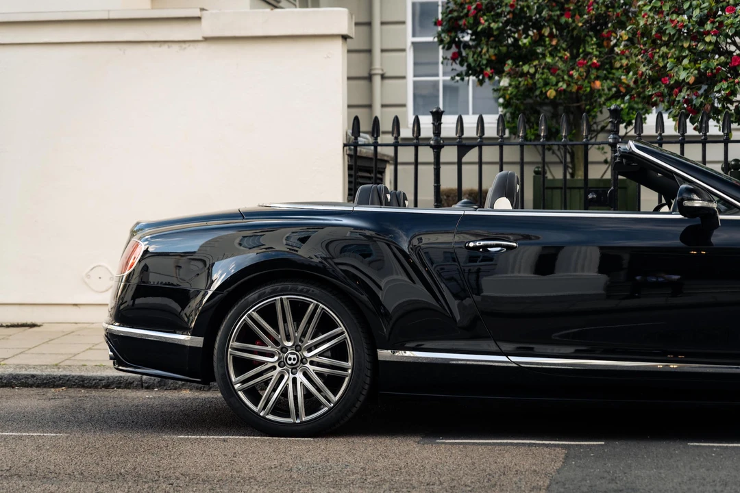 2016 Bentley Continental GTC - Image 13 of 31