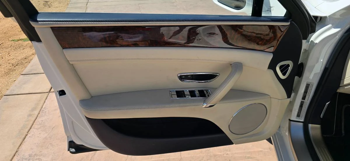 2016 Bentley Continental - Image 17 of 23