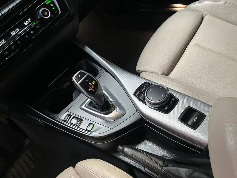 2016 BMW 2 Series - Image 16 of 20