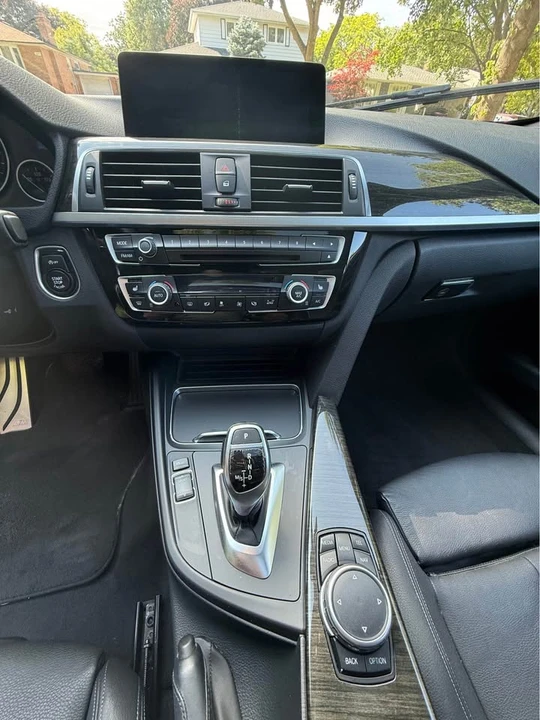 2016 BMW F30 3 Series Sedan - Image 11 of 20