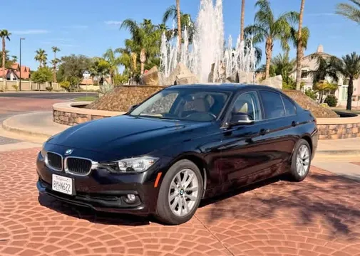 2016 BMW 3 Series 320i Sedan 4D