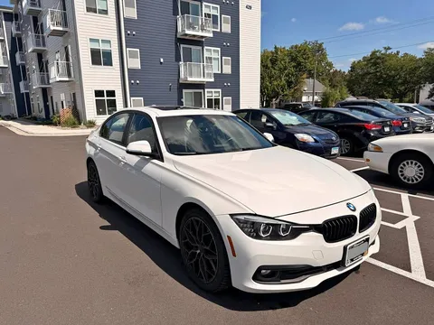 2016 BMW 3 Series 320i xDrive Sedan