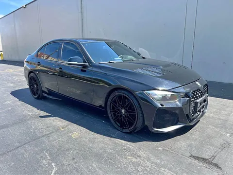 2016 BMW 3 Series 328i Sedan