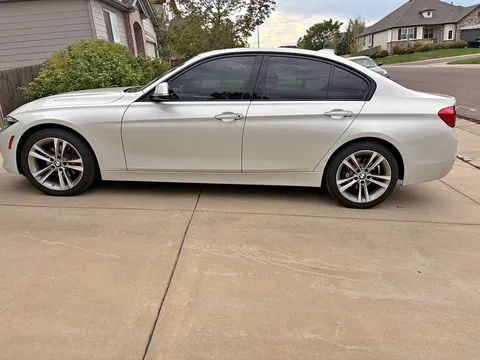 2016 BMW 3 Series 328i Sedan 4D