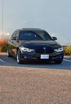 2016 BMW 3 Series 328i xDrive Sedan 4D