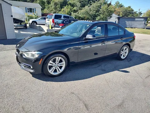 2016 BMW 3 Series 328i xDrive Sedan 4D